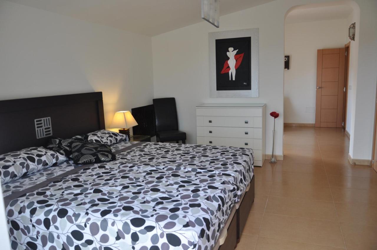 El Descanso - By Costadelsolholiday Family Villa By Marina Heated Private Pool! เบนัลมาเดนา ภายนอก รูปภาพ