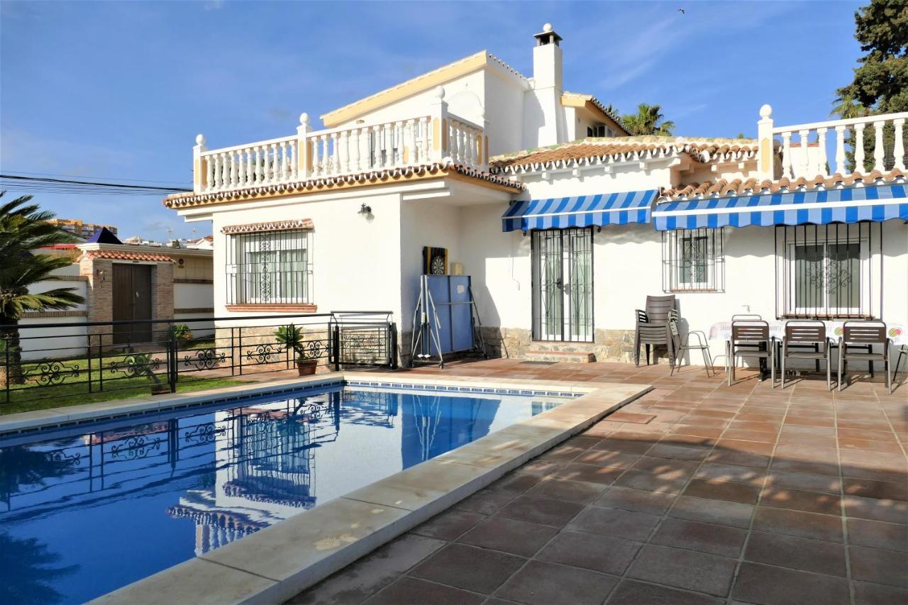 El Descanso - By Costadelsolholiday Family Villa By Marina Heated Private Pool! เบนัลมาเดนา ภายนอก รูปภาพ