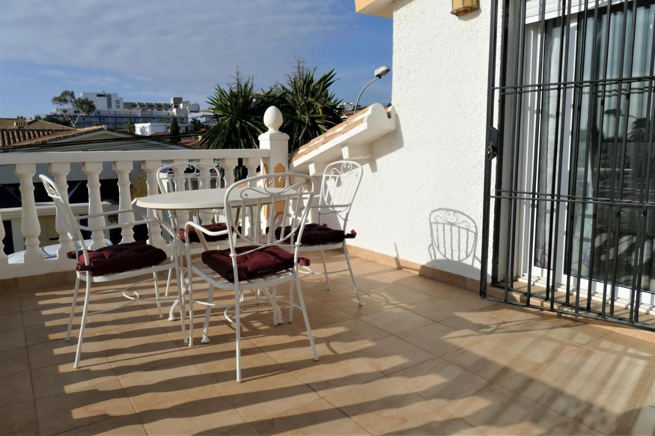 El Descanso - By Costadelsolholiday Family Villa By Marina Heated Private Pool! เบนัลมาเดนา ภายนอก รูปภาพ