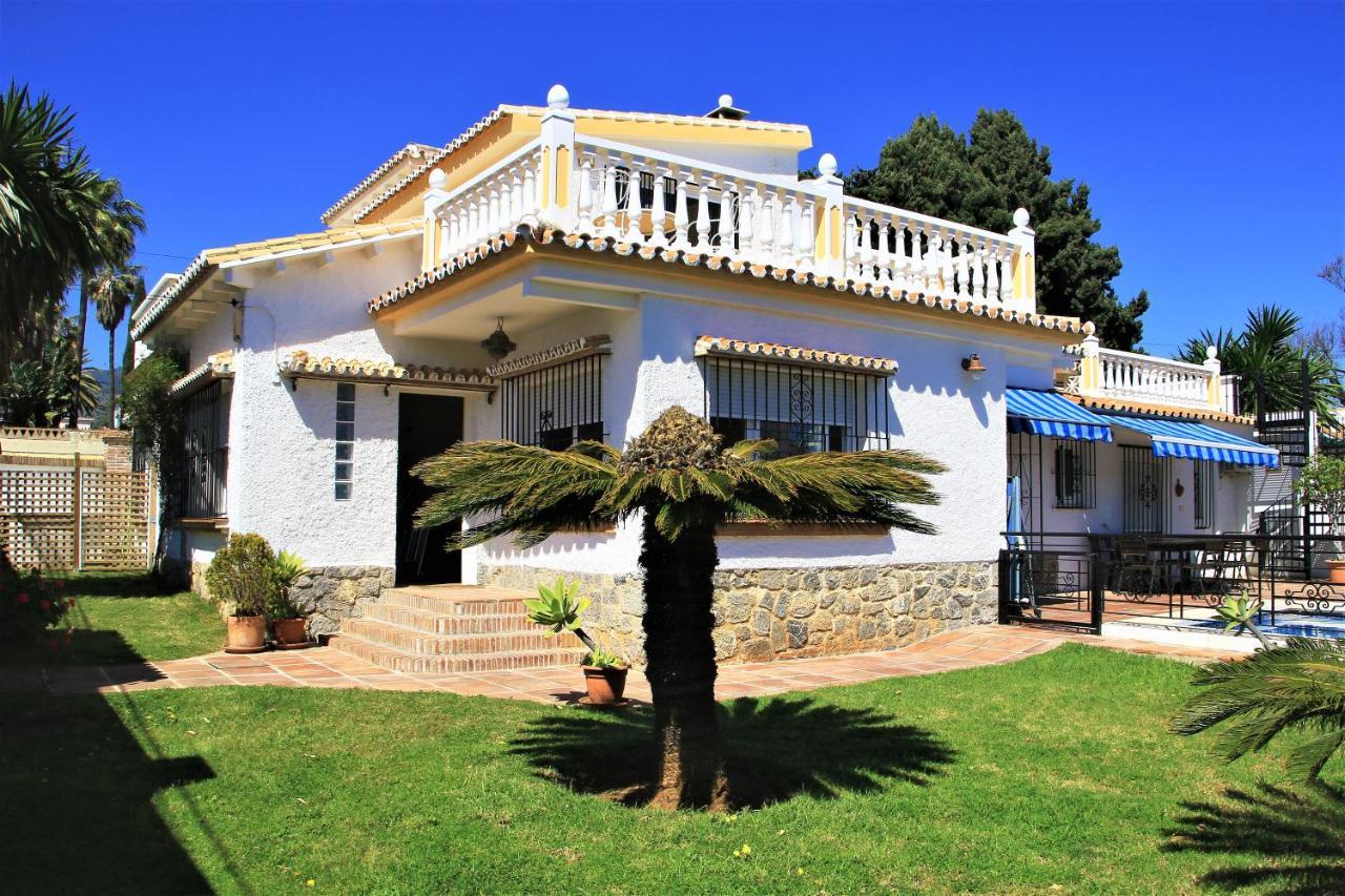 El Descanso - By Costadelsolholiday Family Villa By Marina Heated Private Pool! เบนัลมาเดนา ภายนอก รูปภาพ
