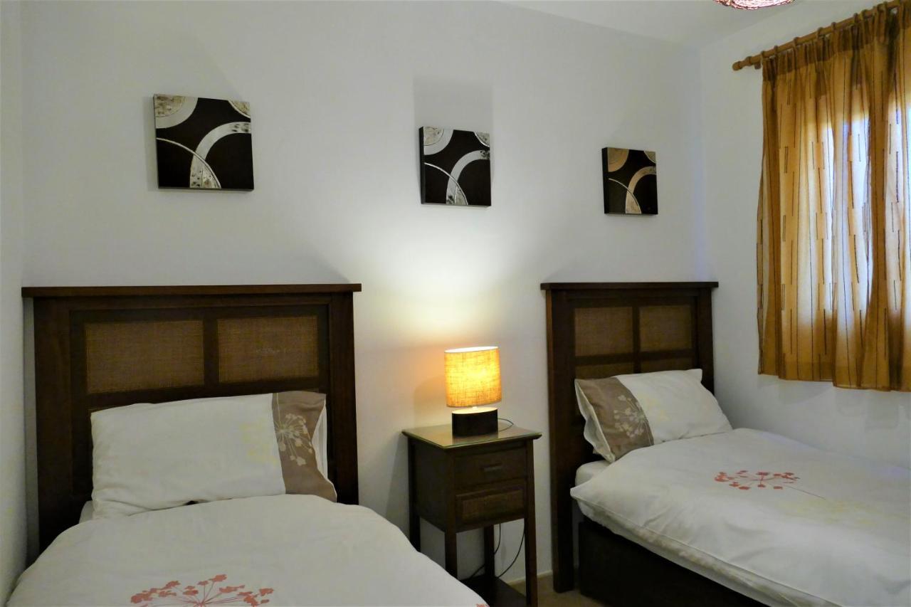 El Descanso - By Costadelsolholiday Family Villa By Marina Heated Private Pool! เบนัลมาเดนา ภายนอก รูปภาพ
