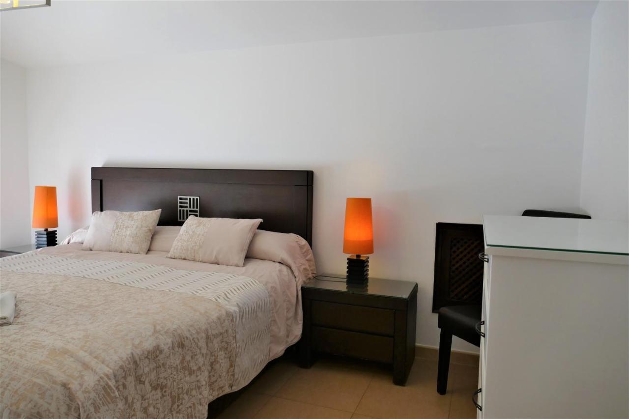 El Descanso - By Costadelsolholiday Family Villa By Marina Heated Private Pool! เบนัลมาเดนา ภายนอก รูปภาพ