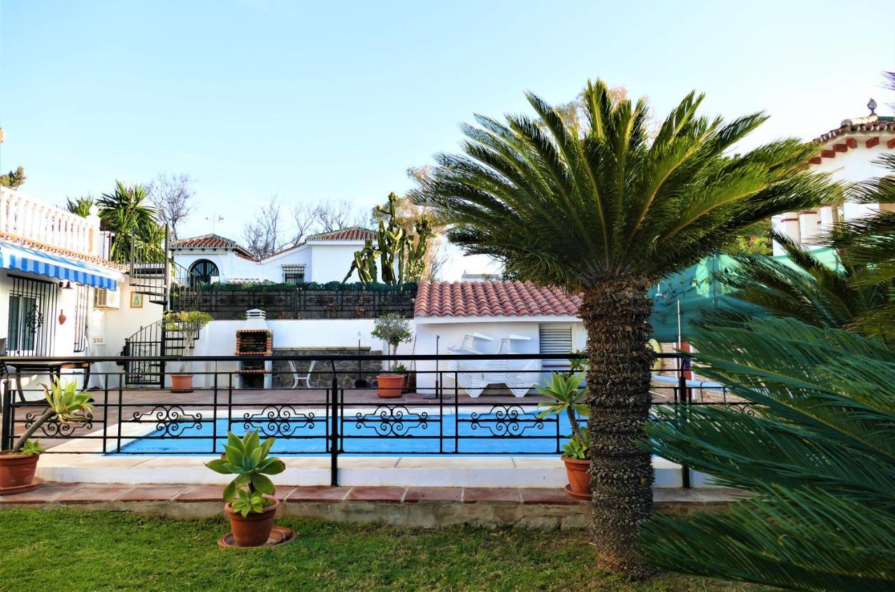 El Descanso - By Costadelsolholiday Family Villa By Marina Heated Private Pool! เบนัลมาเดนา ภายนอก รูปภาพ