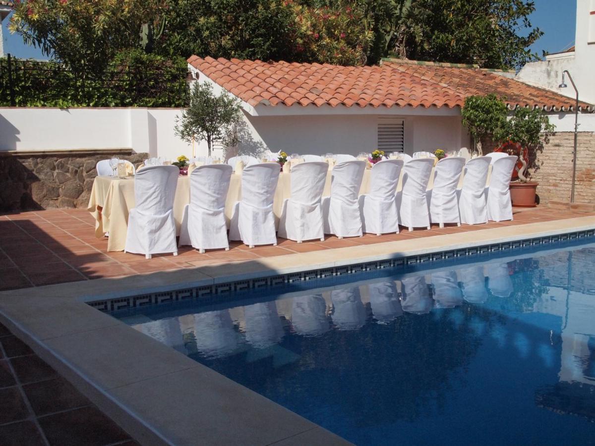 El Descanso - By Costadelsolholiday Family Villa By Marina Heated Private Pool! เบนัลมาเดนา ภายนอก รูปภาพ