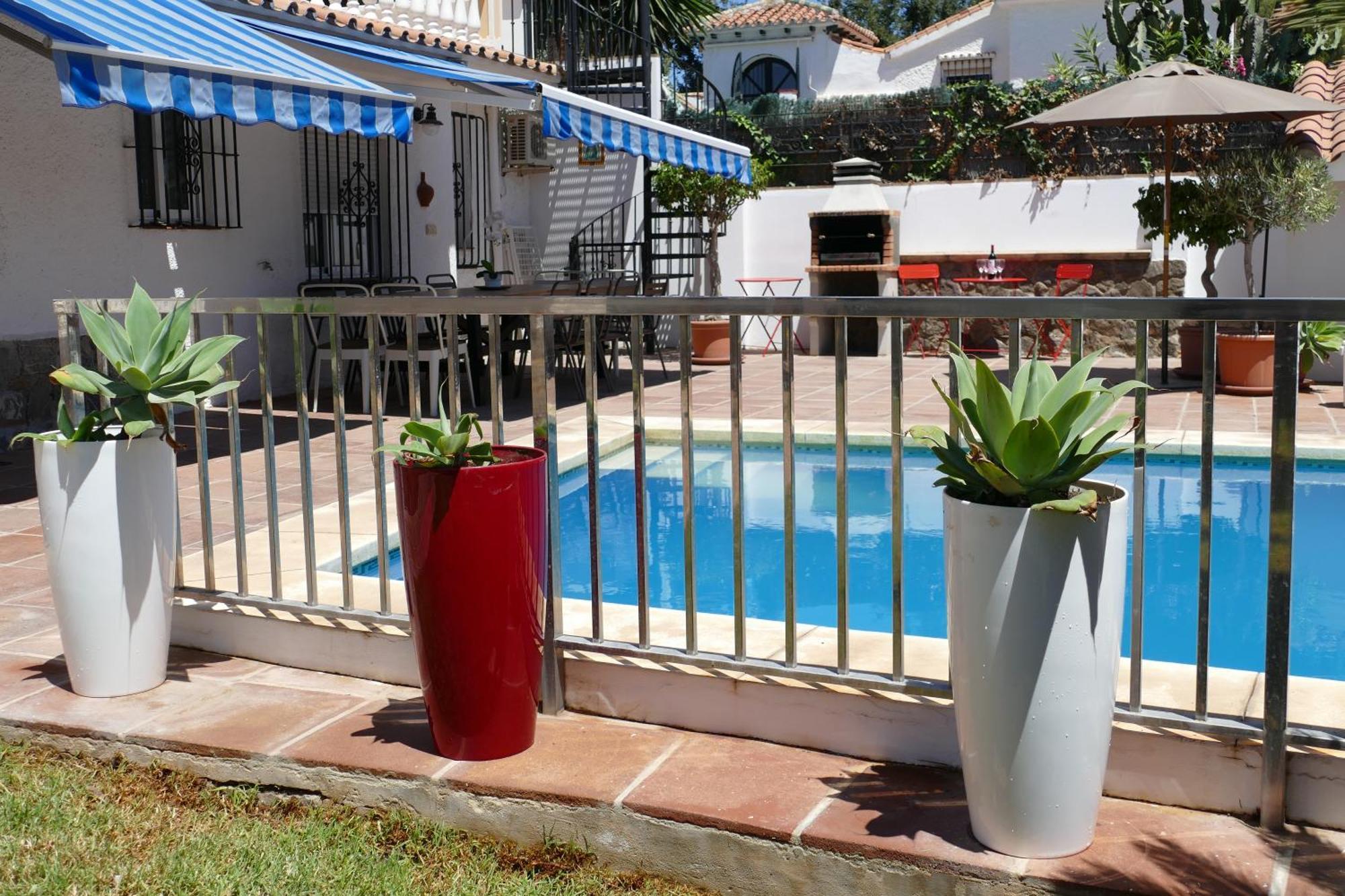 El Descanso - By Costadelsolholiday Family Villa By Marina Heated Private Pool! เบนัลมาเดนา ภายนอก รูปภาพ